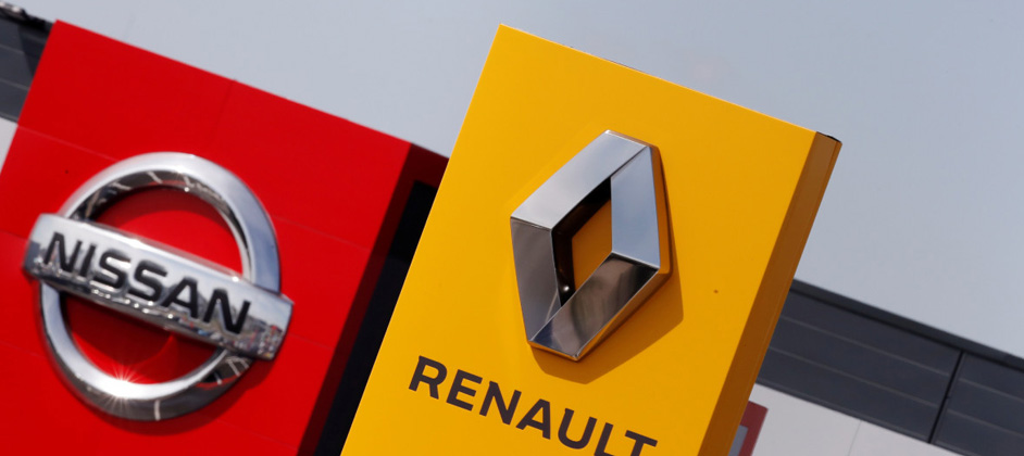 FT узнала о планах Nissan выйти из альянса с Renault