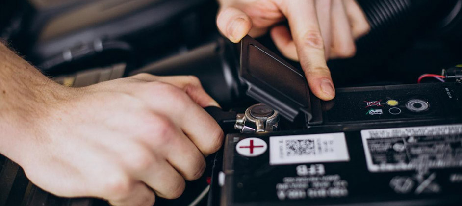 Секрет гаражных мастеров: как заменить аккумулятор, чтобы автомобиль не забыл, кто его хозяин
